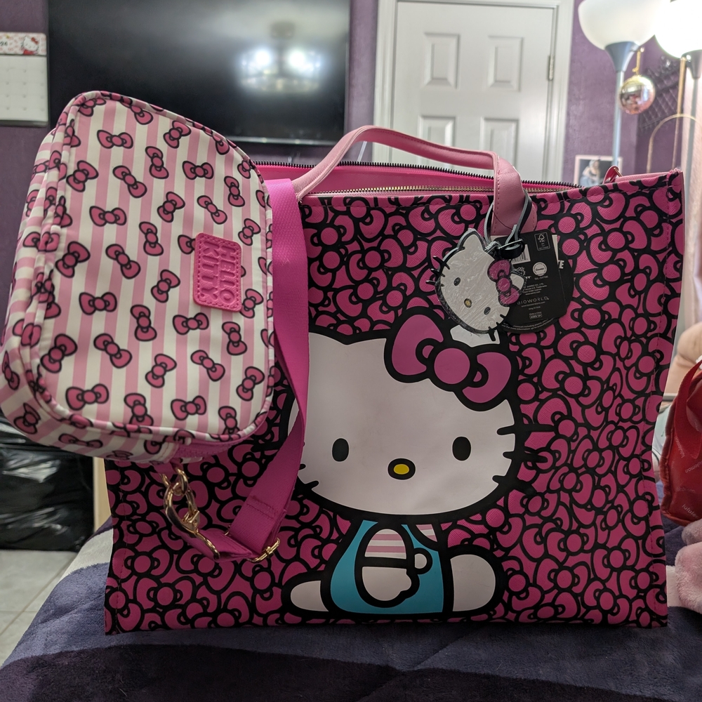 Hello Kitty Pink Tote and Pouch Set